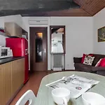 Italianway Easy - Bligny 19a Glicine Cervinia Апартаменты Милан